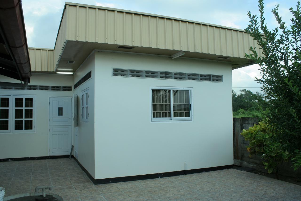 Chalet Anna'S Pavalesto Landsboerderij Εξωτερικό φωτογραφία